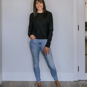 Little Heaven Designs // small shop // cropped sweater // Size Medium